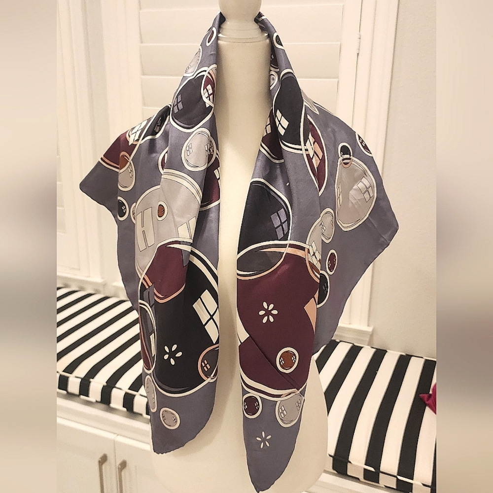 100% bug scarf
